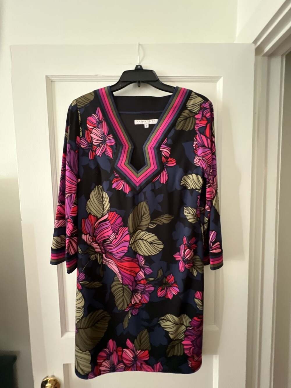 Trina Turk Floral Tunic Dress Size 8 Black Pink Multi